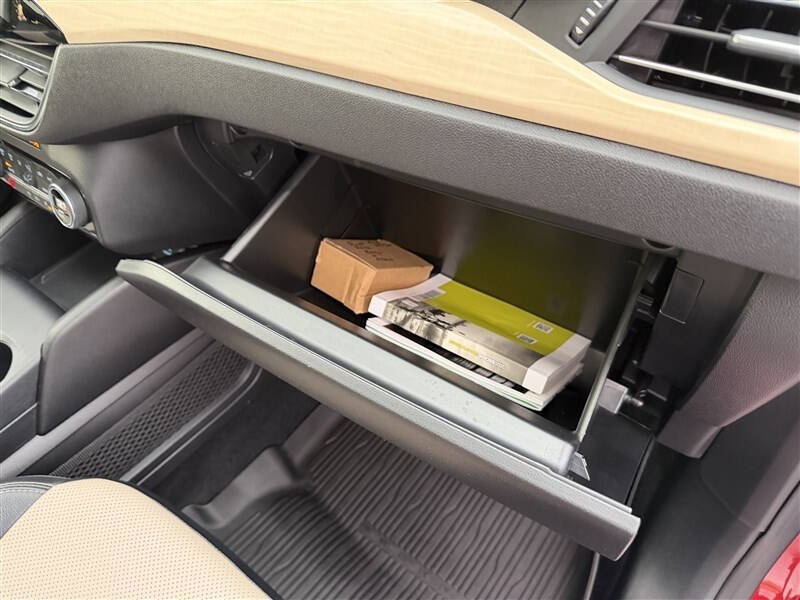 2021 Ford Escape Hybrid Titanium