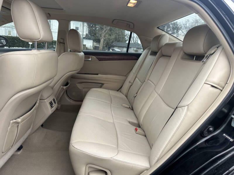 2011 Toyota Avalon Limited