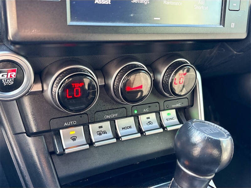 2023 Toyota GR86 Premium