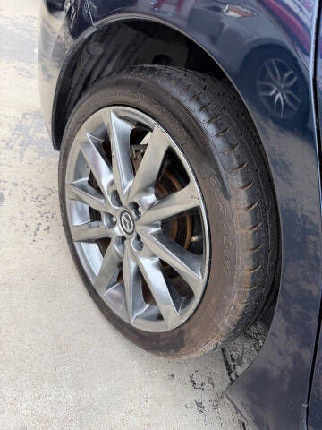 2018 Mazda MAZDA3 Touring