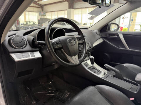 2011 Mazda MAZDA3 s Grand Touring