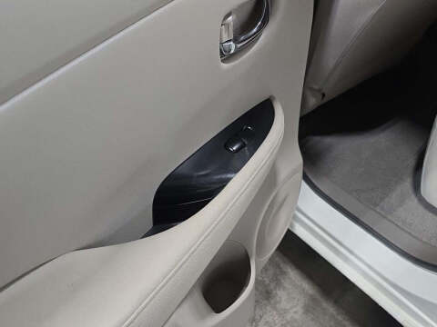2012 Nissan LEAF SL