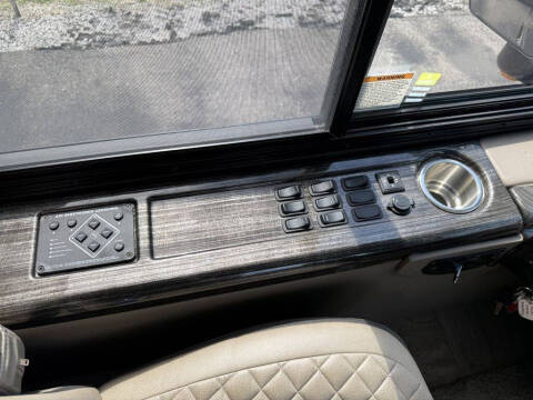 2020 Thor Motor Coach Aria 3901