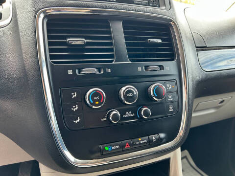 2016 Dodge Grand Caravan SXT