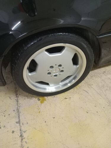 1992 Mercedes-Benz 560-Class