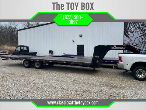 2019 Diamond C FMAX212 for sale at The TOY BOX in Poplar Bluff MO