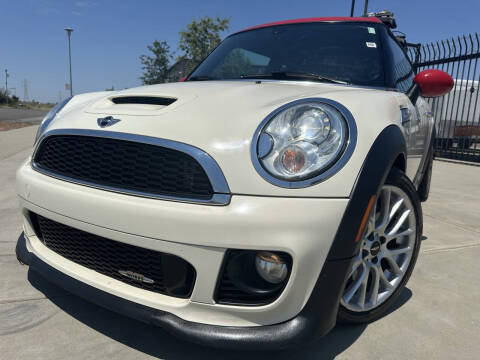 2013 MINI Clubman John Cooper Works