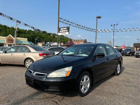 2007 Honda Accord for sale at SOUTH FIFTH AUTOMOTIVE LLC in Marietta OH