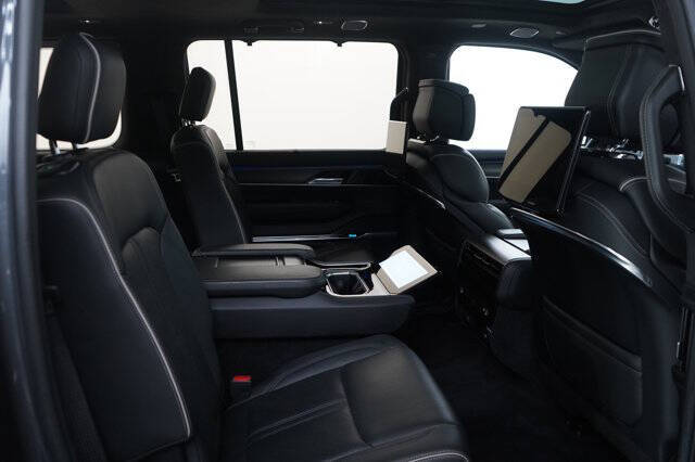 2022 Jeep Grand Wagoneer Obsidian