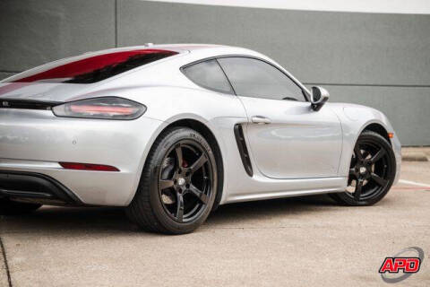 2017 Porsche 718 Cayman