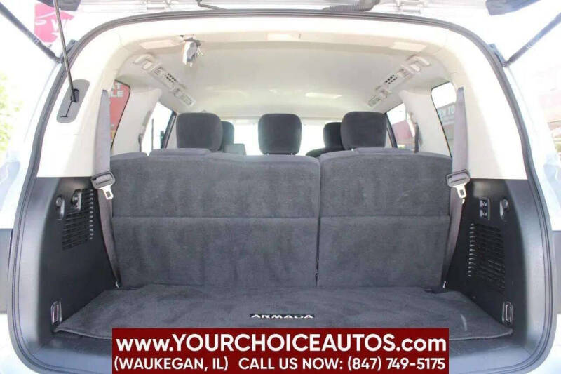 2017 Nissan Armada SV