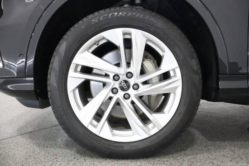 2023 Audi Q7 quattro Premium Plus 55 TFSI