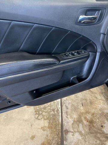 2011 Dodge Charger R/T