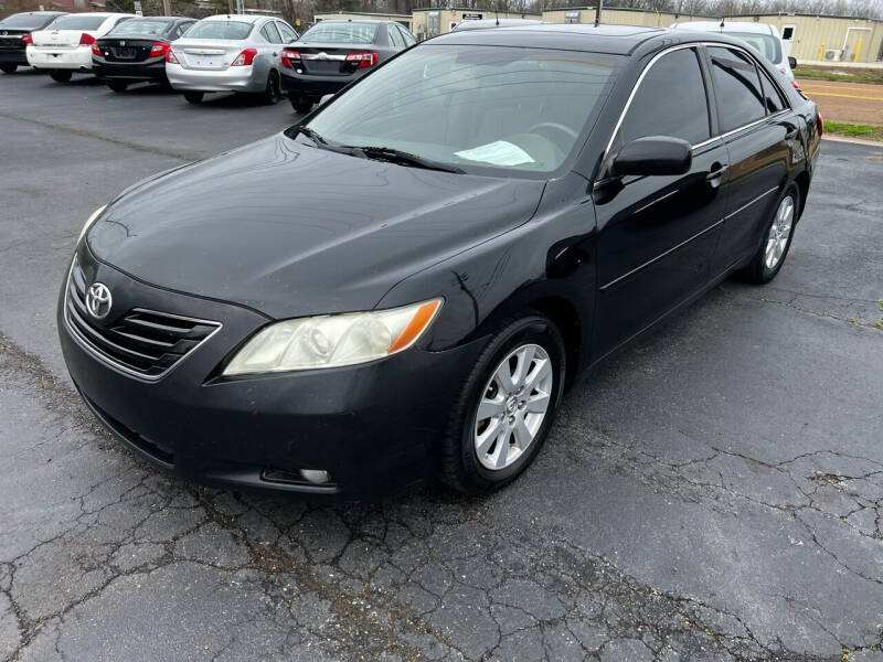 2007 Toyota Camry for sale at Sartins Auto Sales in Dyersburg TN