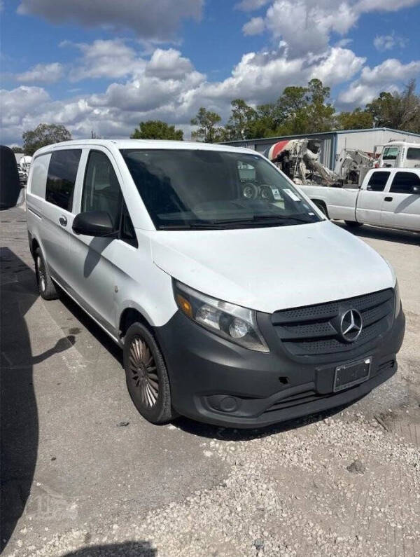 2017 Mercedes-Benz Metris Worker Cargo