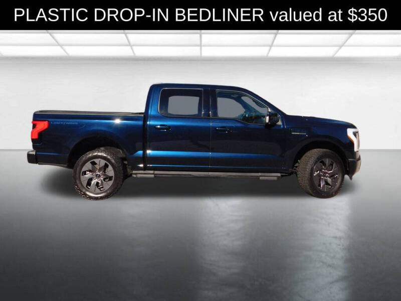 2022 Ford F-150 Lightning Lariat
