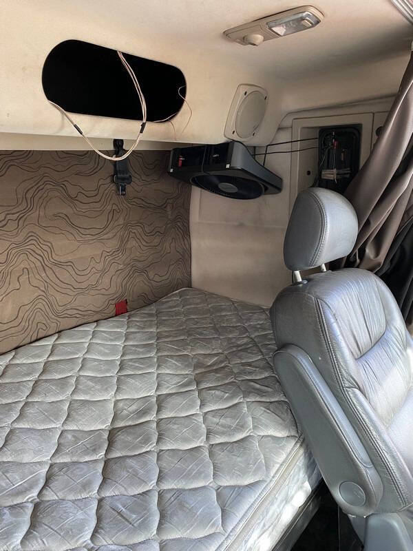 2016 Volvo VNL64T430