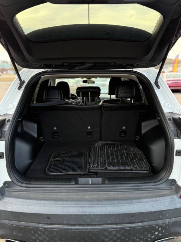 2020 Jeep Cherokee Altitude