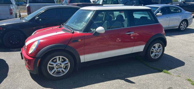 2006 MINI Cooper Base