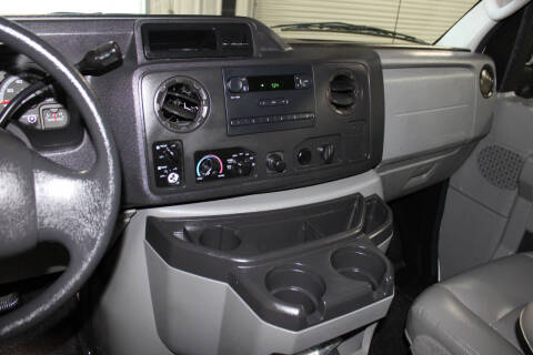 2009 Ford E-Series E-350 SD