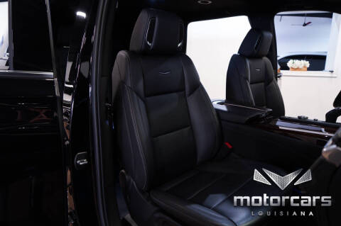 2022 Cadillac Escalade Luxury