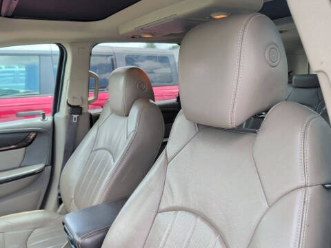 2013 GMC Acadia Denali