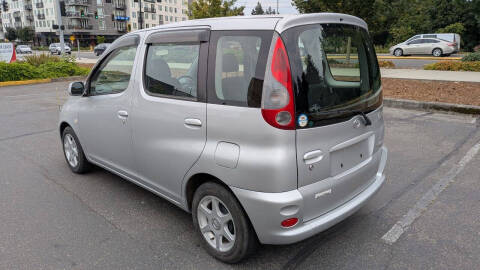 2000 Toyota Funcargo Yaris