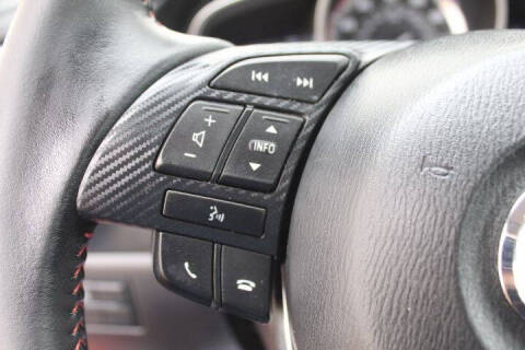 2016 Mazda MAZDA3 i Grand Touring