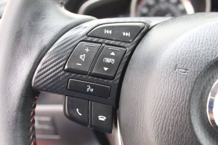 2016 Mazda MAZDA3 i Grand Touring