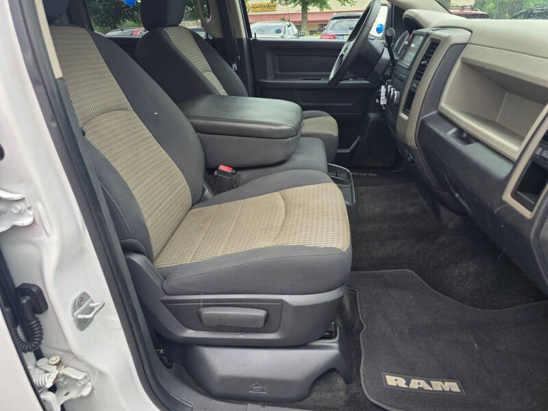 2012 RAM 1500 ST
