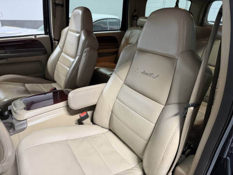 2004 Ford Excursion Limited