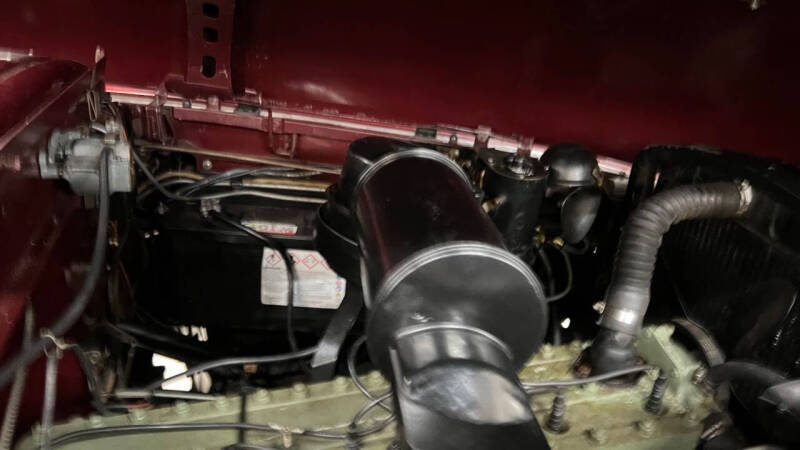 1948 Packard Victoria Super 8