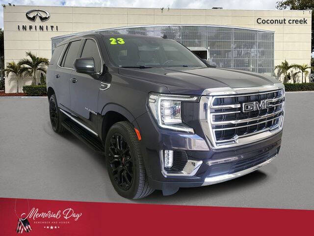 2023 GMC Yukon SLT