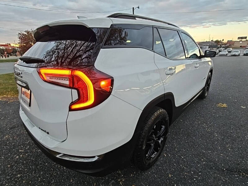 2022 GMC Terrain AT4