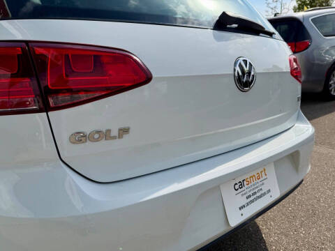 2015 Volkswagen Golf TDI S