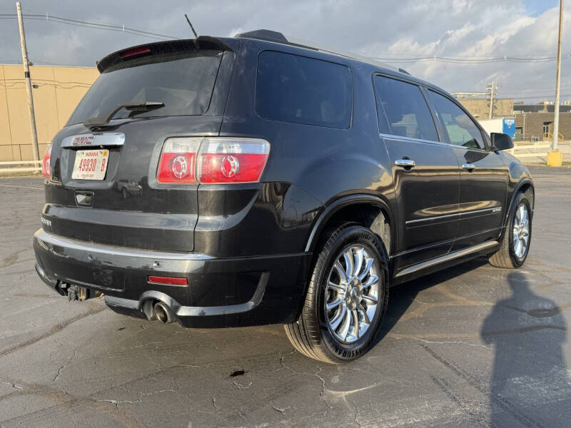 2011 GMC Acadia Denali
