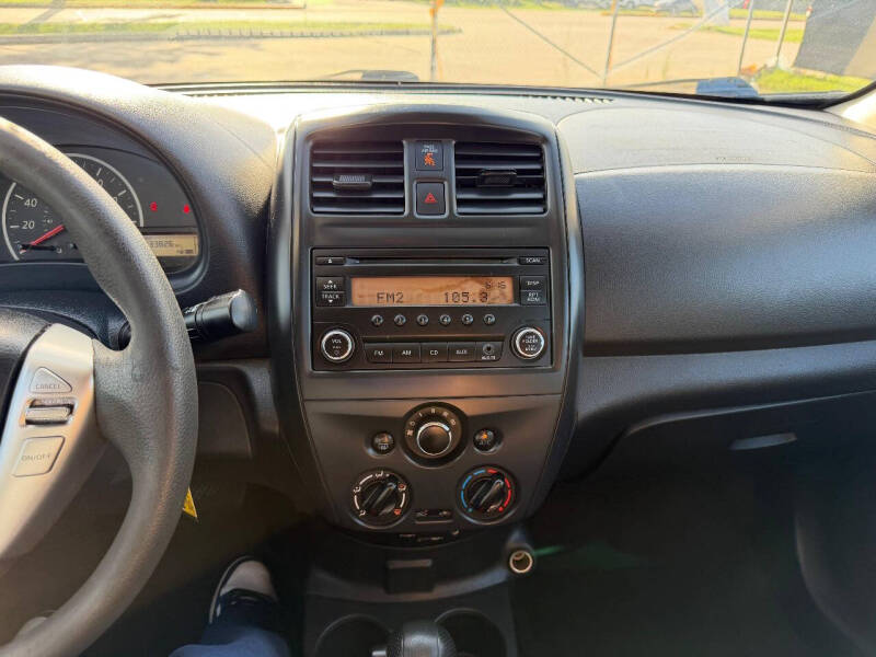 2018 Nissan Versa S Plus