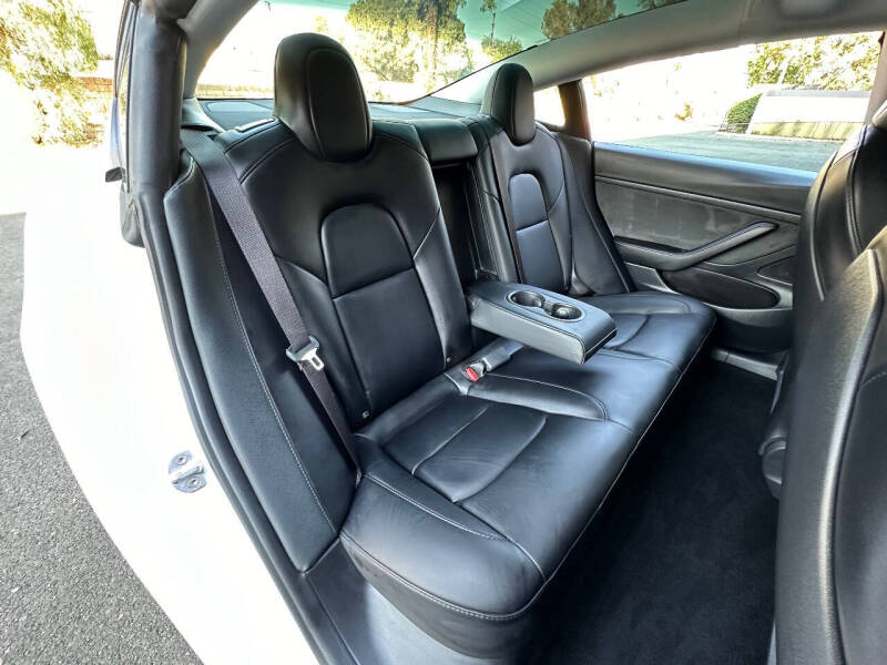 2021 Tesla Model 3 Base photo 27