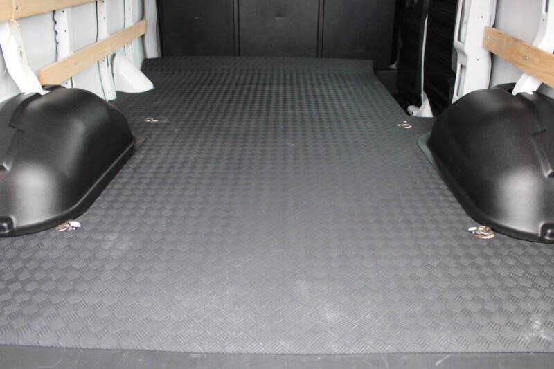 2024 Chevrolet Express 2500