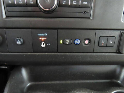 2022 Chevrolet Express 2500