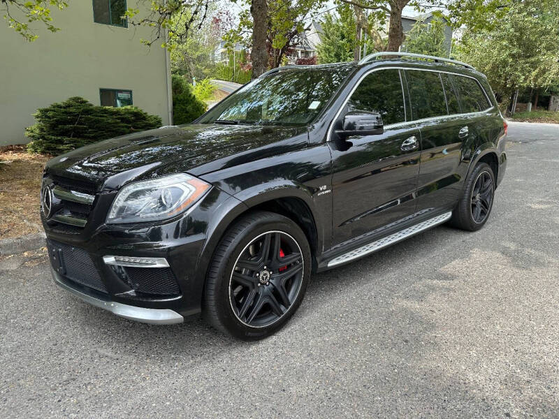 Used 2016 Mercedes-Benz GL-Class GL63 AMG with VIN 4JGDF7EE9GA629026 for sale in Kirkland, WA