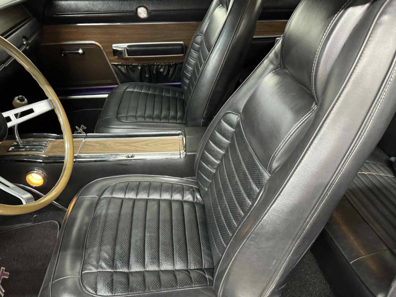 1970 Dodge Charger 24