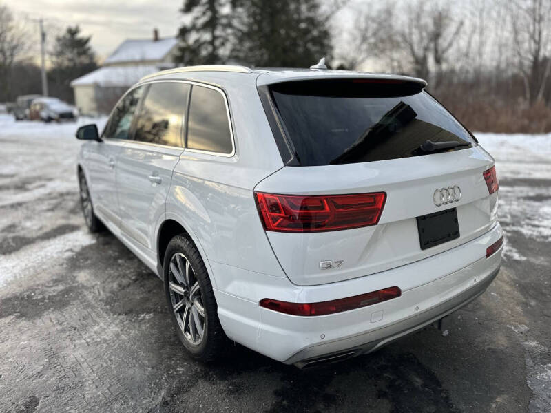 2019 Audi Q7 quattro SE Premium 55 TFSI