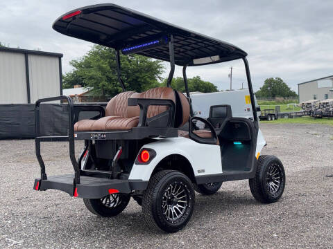 2026 E-Z-GO RXV 4