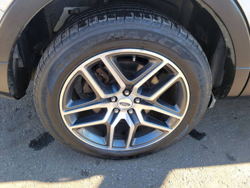 2019 Ford Explorer Sport