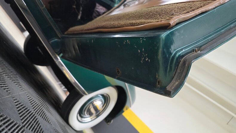 1948 Ford Super Deluxe