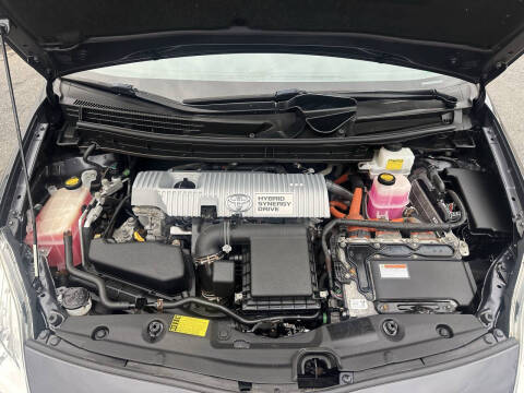 2013 Toyota Prius Three