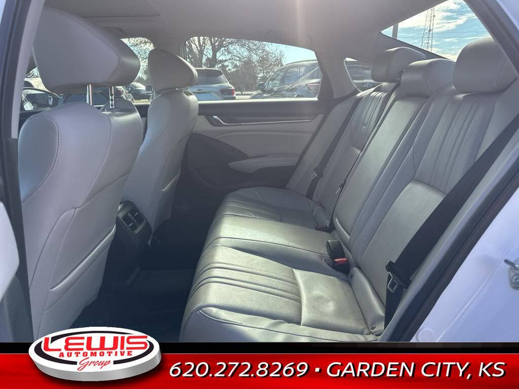 2018 Honda Accord for sale at Lewis Chevrolet of Garden City in Garden City, KS