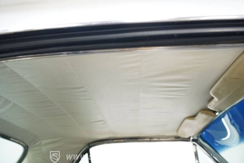 1962 Ford Thunderbird