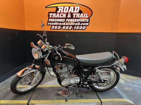 2016 Yamaha SR400